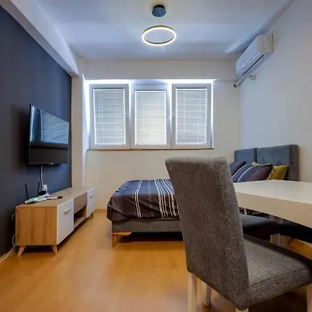 Fenix Flat Апартаменти Скоп'є