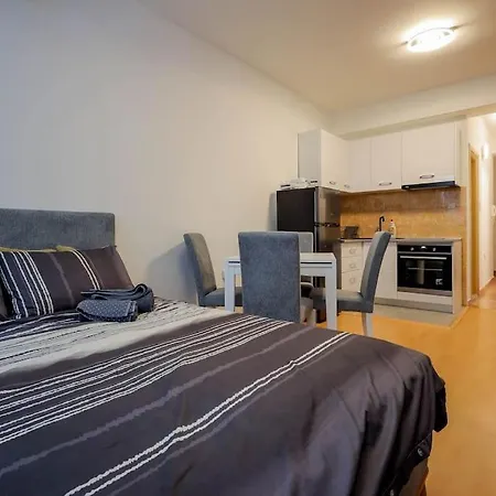 Fenix Flat Apartman Szkopje