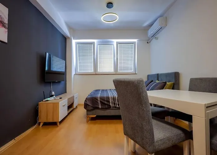 Fenix Flat Апартаменти Скоп'є